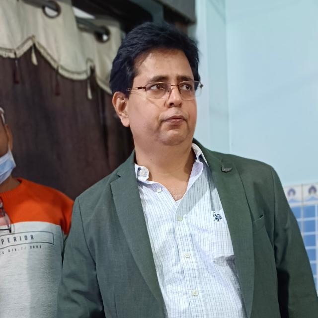 Dr. Neeraj Sah